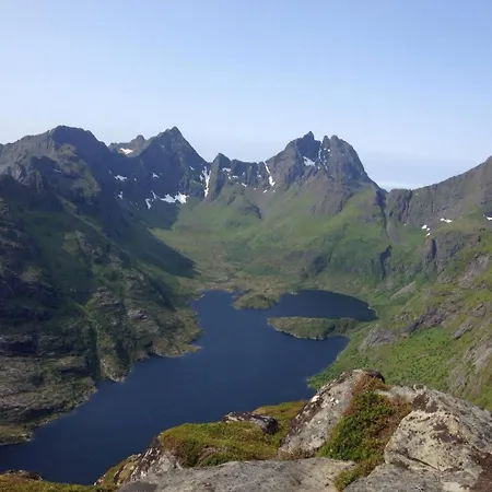 A I Lofoten モスケネス